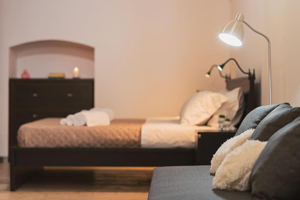 Trani -Suite ❉Marmor - Elegante Casa Storica ❉ Ngoại thất bức ảnh